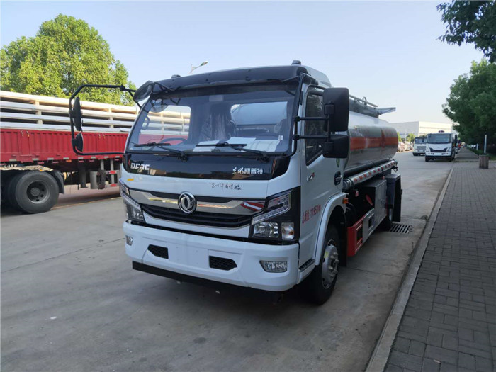 8噸東風(fēng)國(guó)六加油車 8噸東風(fēng)國(guó)六加油車